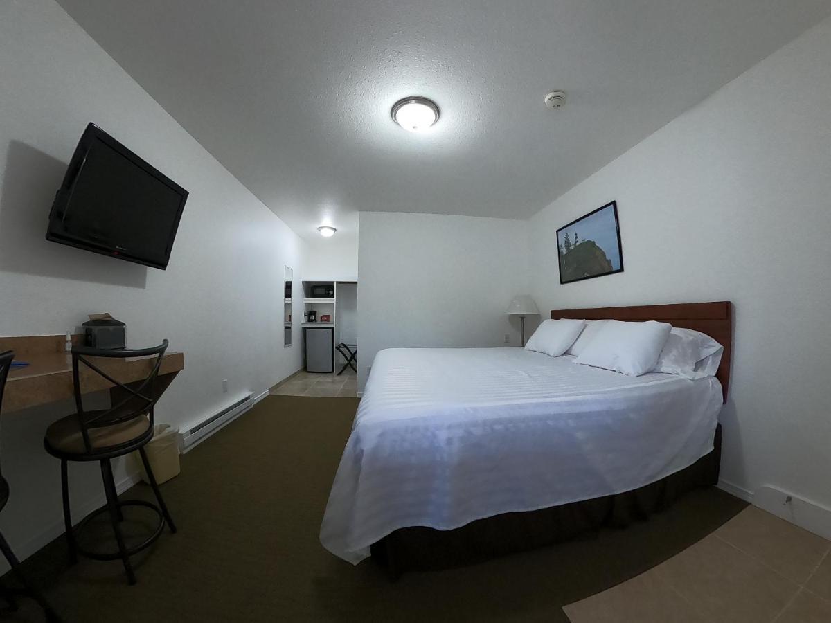 Col-Pacific Motel Ilwaco Экстерьер фото