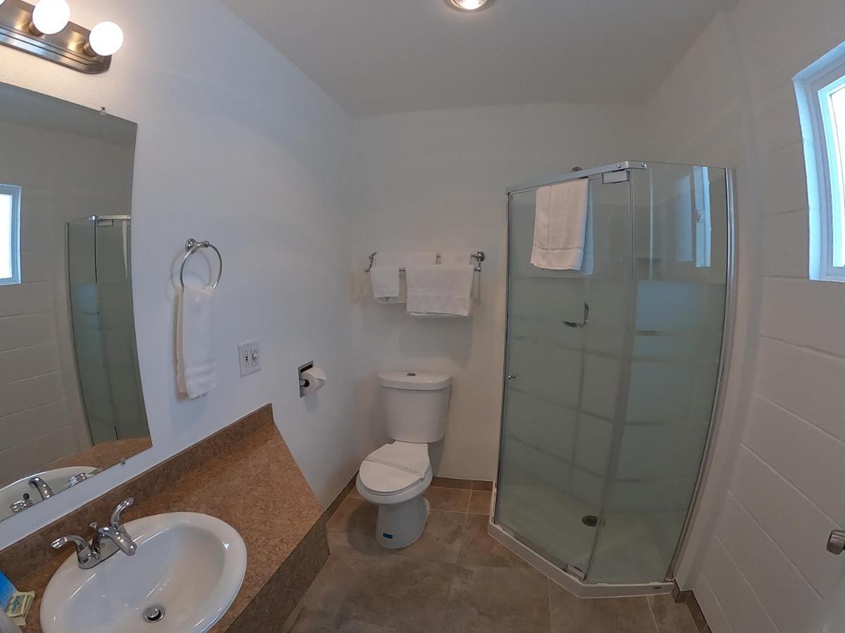 Col-Pacific Motel Ilwaco Экстерьер фото